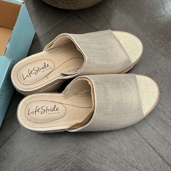 Women's LifeStride, Paradise Sandal (Wide) - Picture 6 of 12